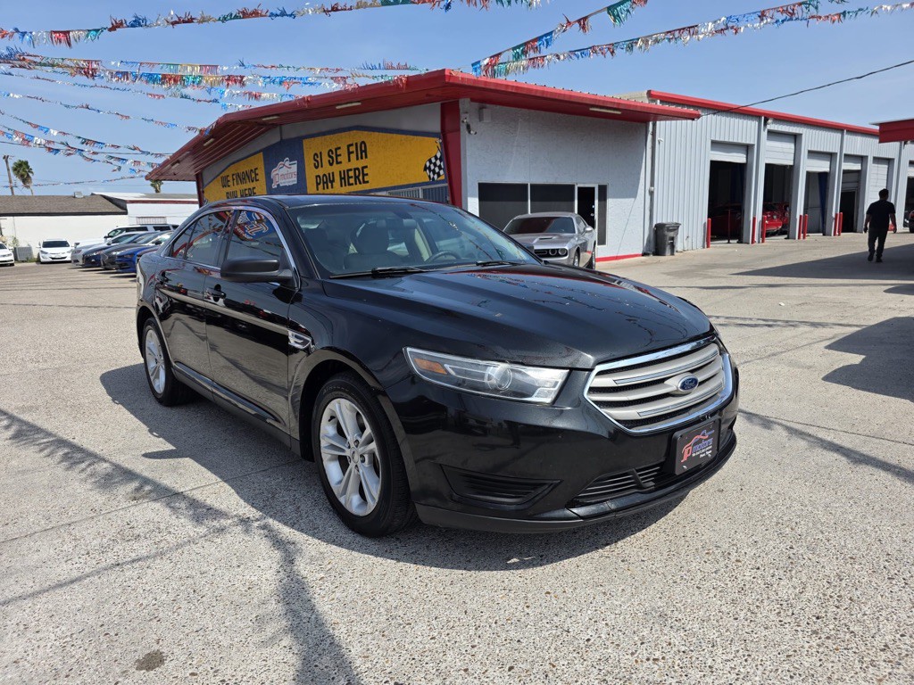 2015 Ford Taurus Image 6