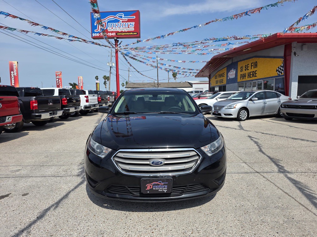 2015 Ford Taurus Image 7