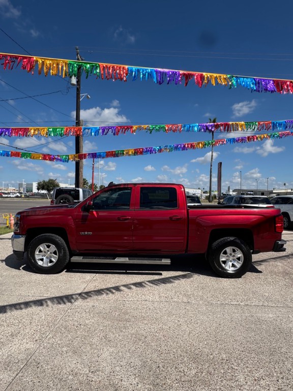 2018 Chevrolet Silverado 1500 Image 2