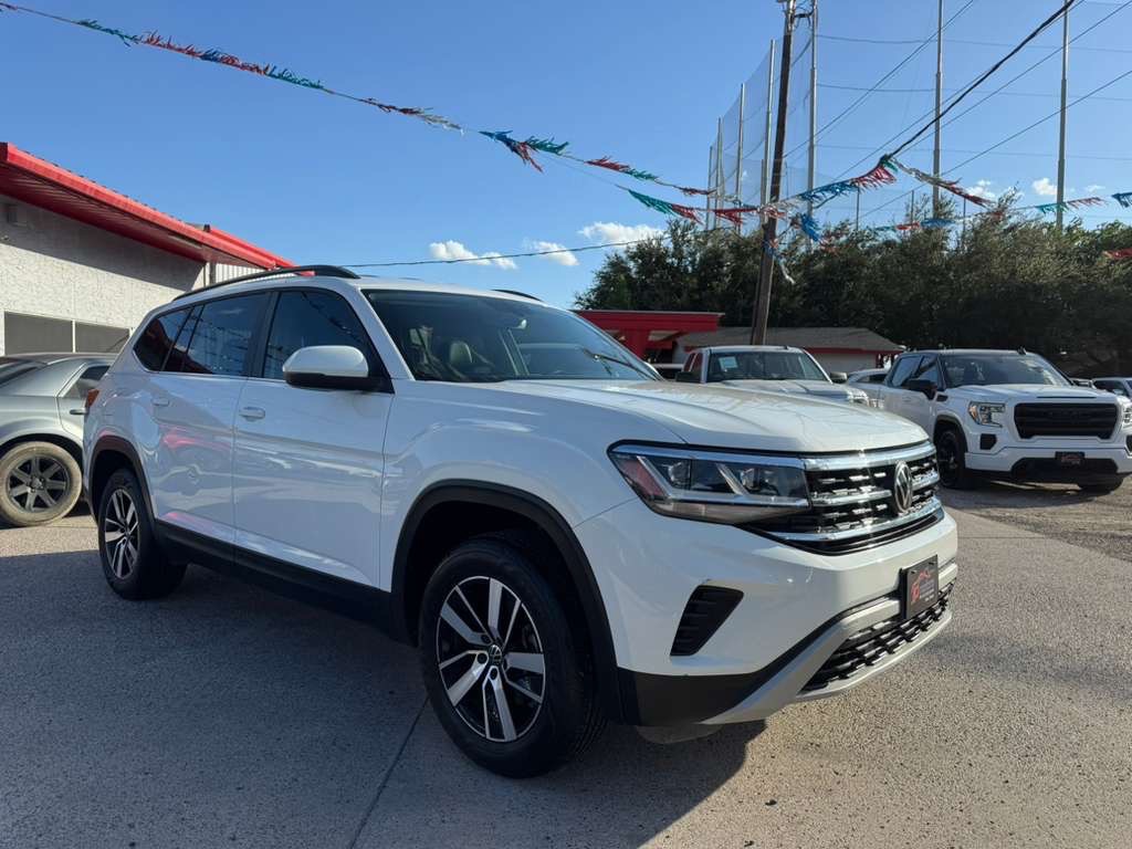 2021 Volkswagen Atlas Image 3