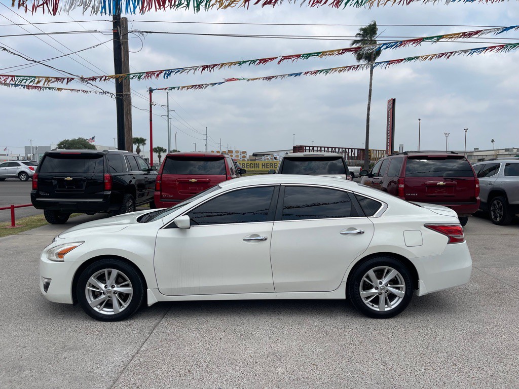 2015 Nissan Altima Image 6
