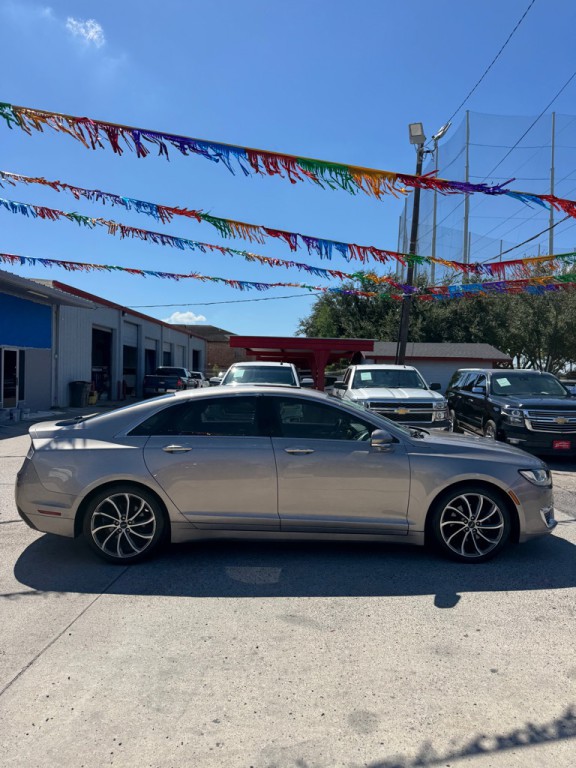 2019 Lincoln MKZ Image 3