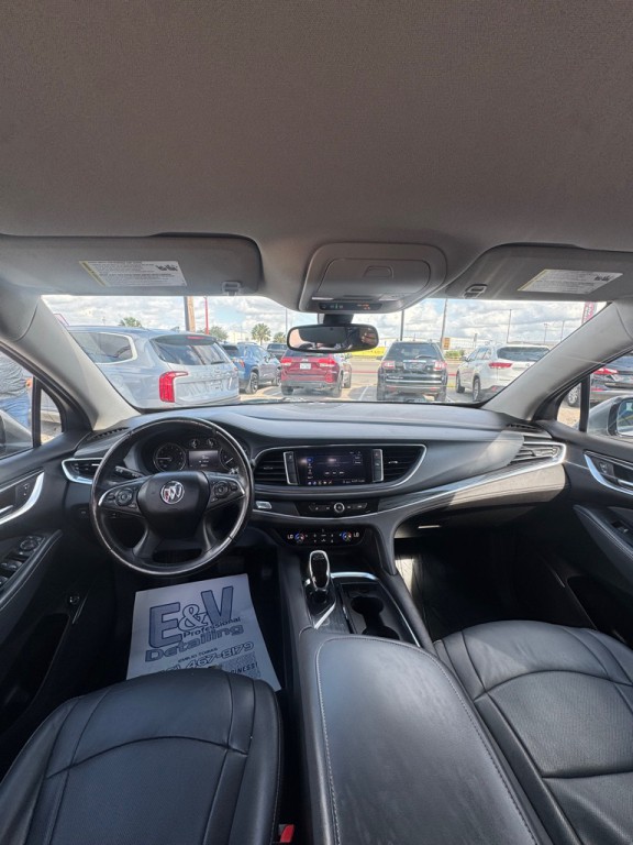 2021 Buick Enclave Image 10