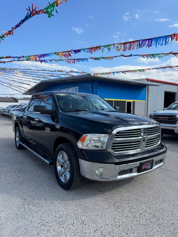 2015 RAM 1500 Image 4
