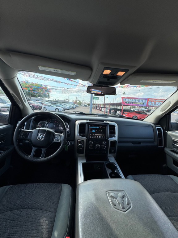2015 RAM 1500 Image 9