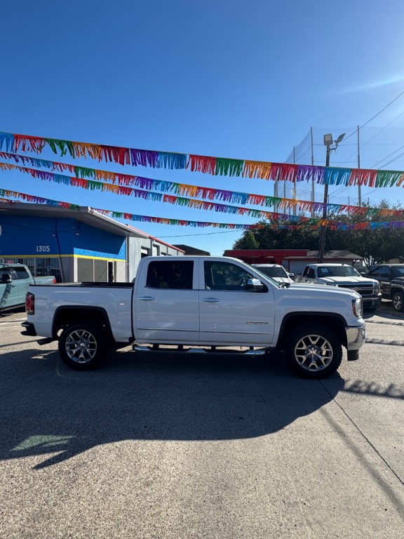 2018 GMC Sierra Image 14