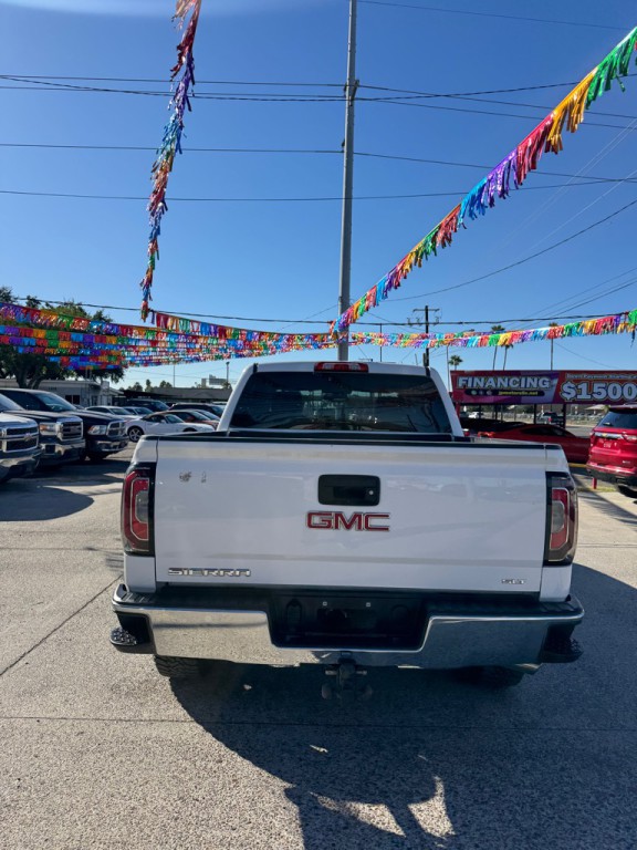 2018 GMC Sierra Image 19