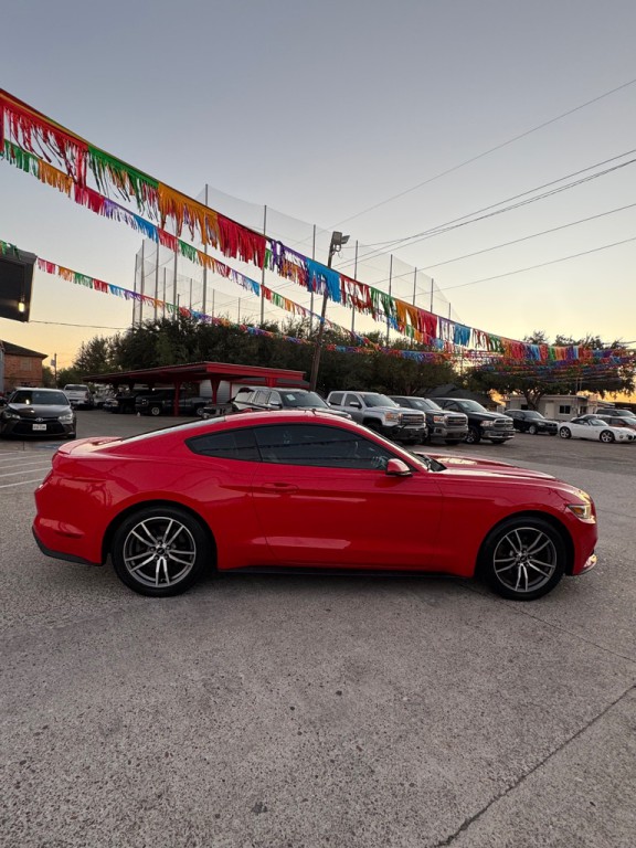 2015 Ford Mustang Image 3