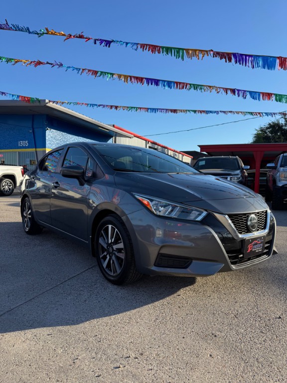 2020 Nissan Versa Image 6