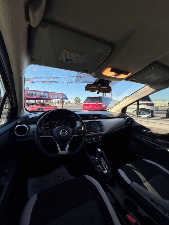 2020 Nissan Versa Image 10