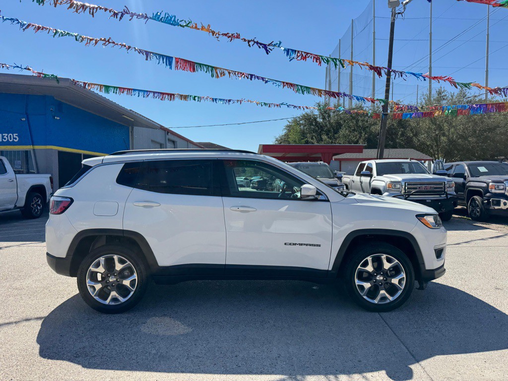 2019 Jeep Compass Image 2