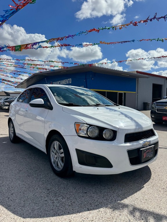 2016 Chevrolet Sonic Image 7