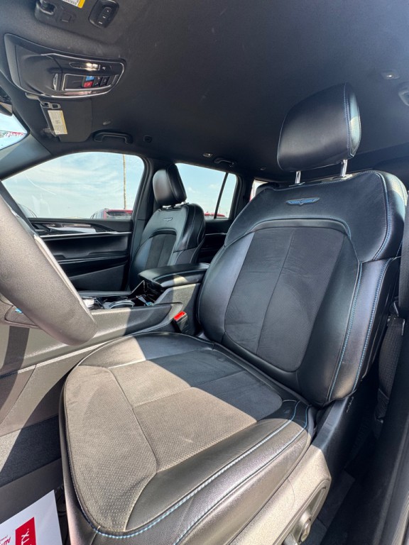 2022 Jeep Grand Cherokee Image 10