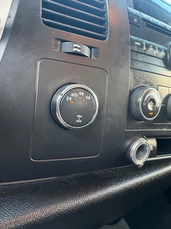 2010 Chevrolet Silverado 1500 Image 10