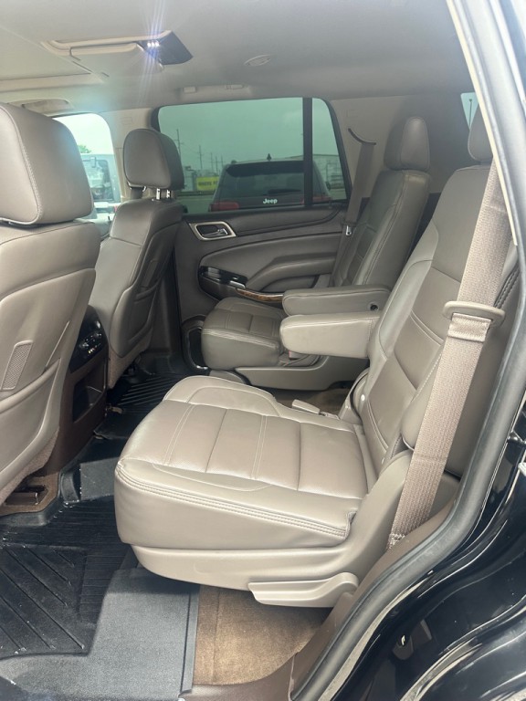 2015 GMC Yukon Image 9