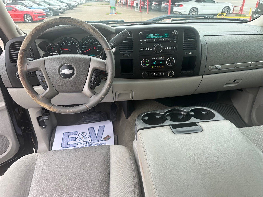 2012 Chevrolet Silverado 1500 Image 11