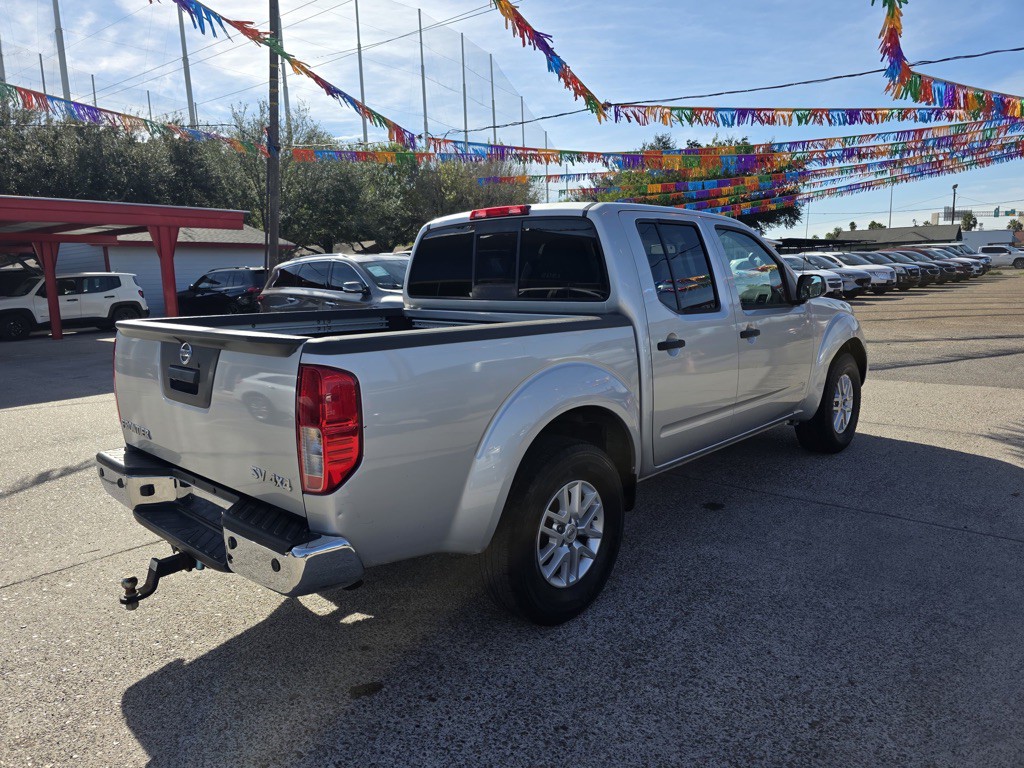 2015 Nissan Frontier Image 10