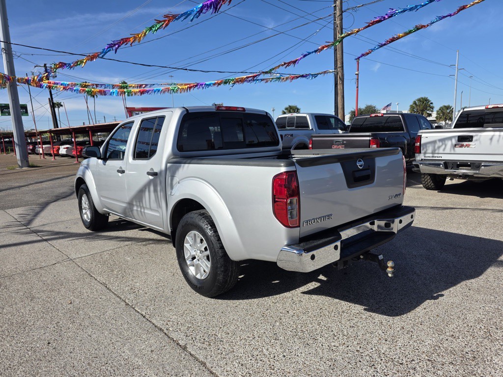 2015 Nissan Frontier Image 13