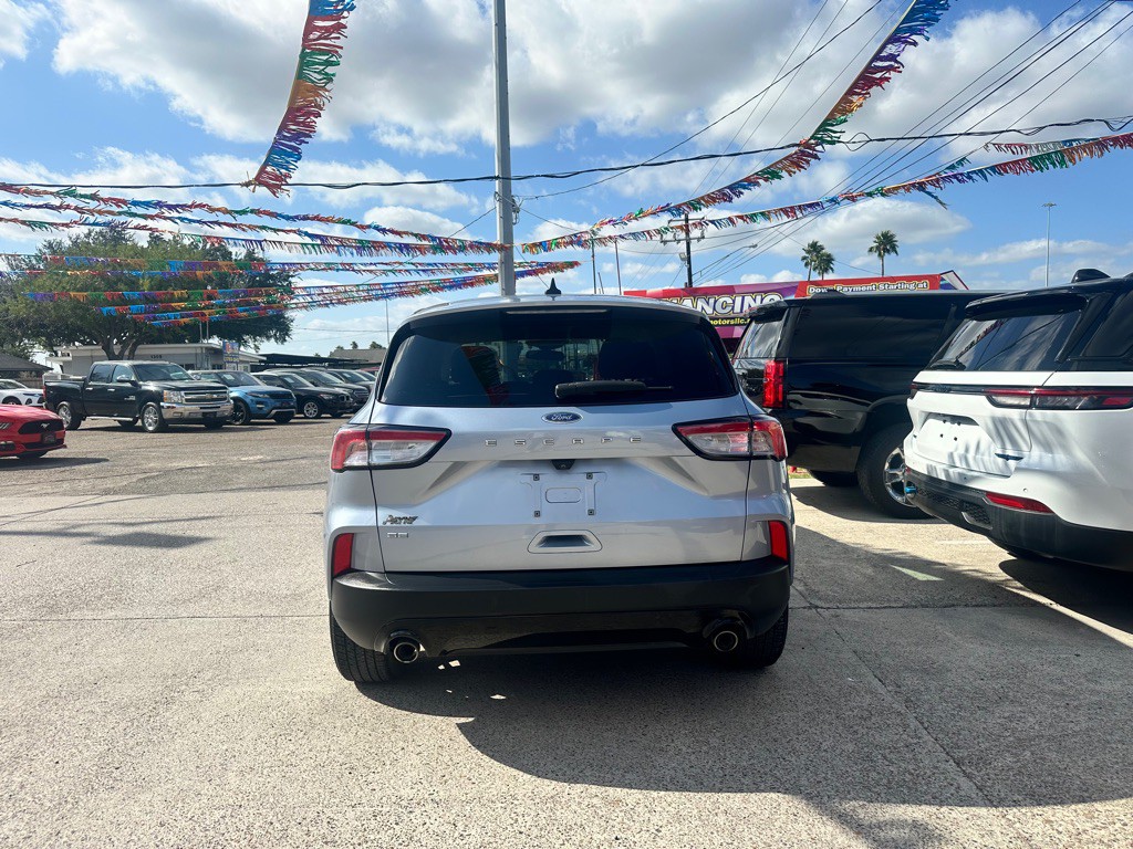 2022 Ford Escape Image 8