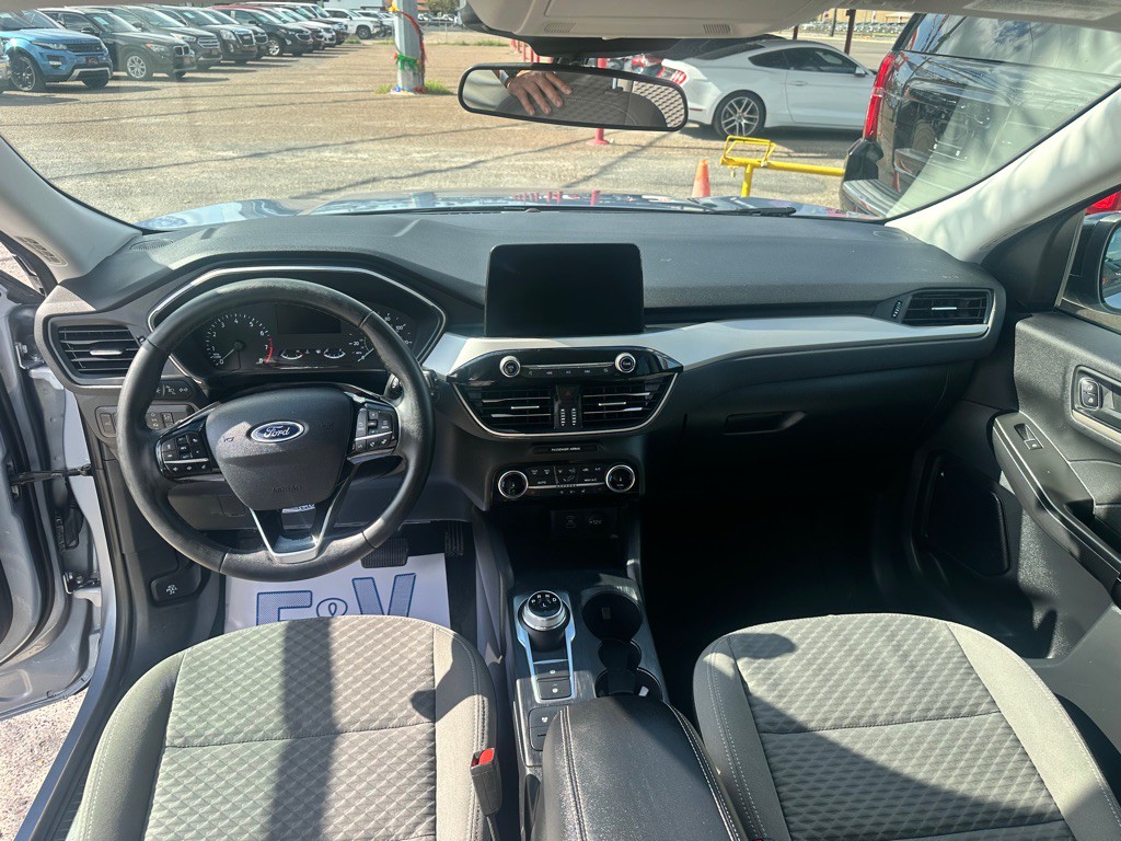 2022 Ford Escape Image 11
