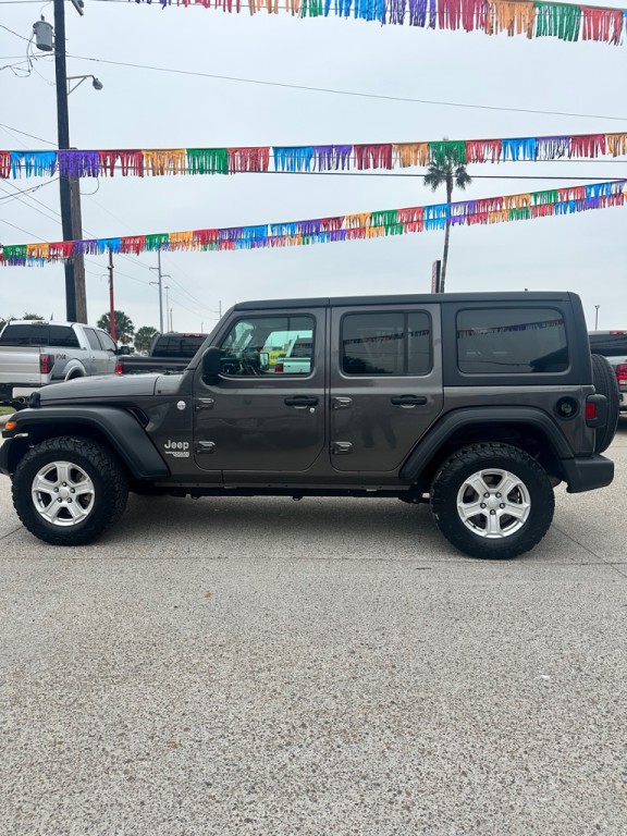 2021 Jeep Wrangler Unlimited Image 2