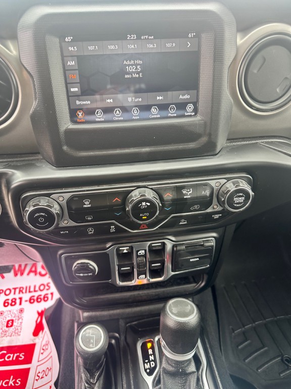 2021 Jeep Wrangler Unlimited Image 12