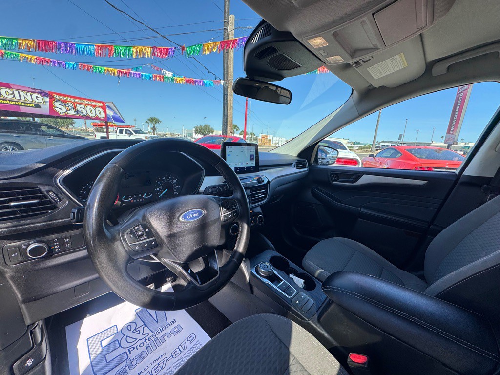 2022 Ford Escape Image 11