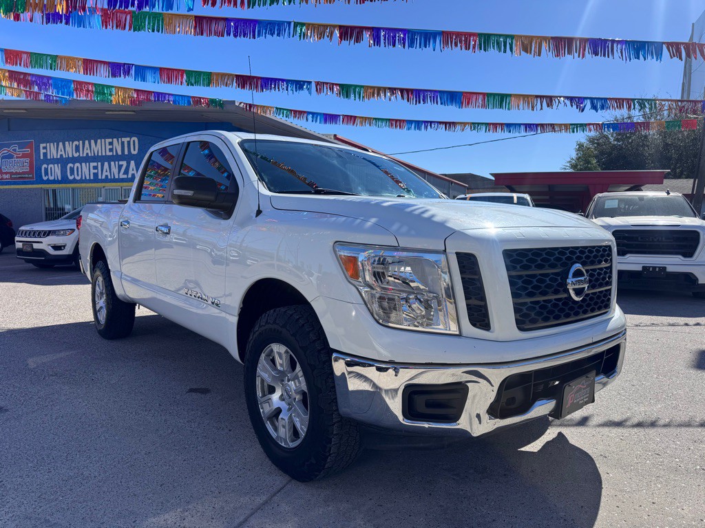 2019 Nissan Titan Image 4