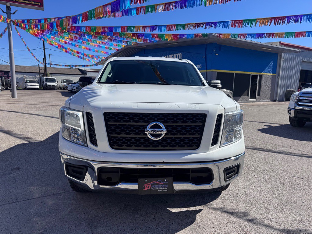 2019 Nissan Titan Image 7