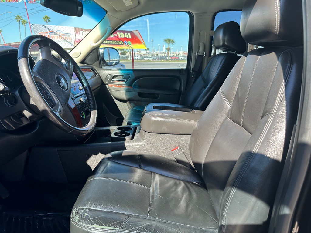 2012 Chevrolet Tahoe Image 8