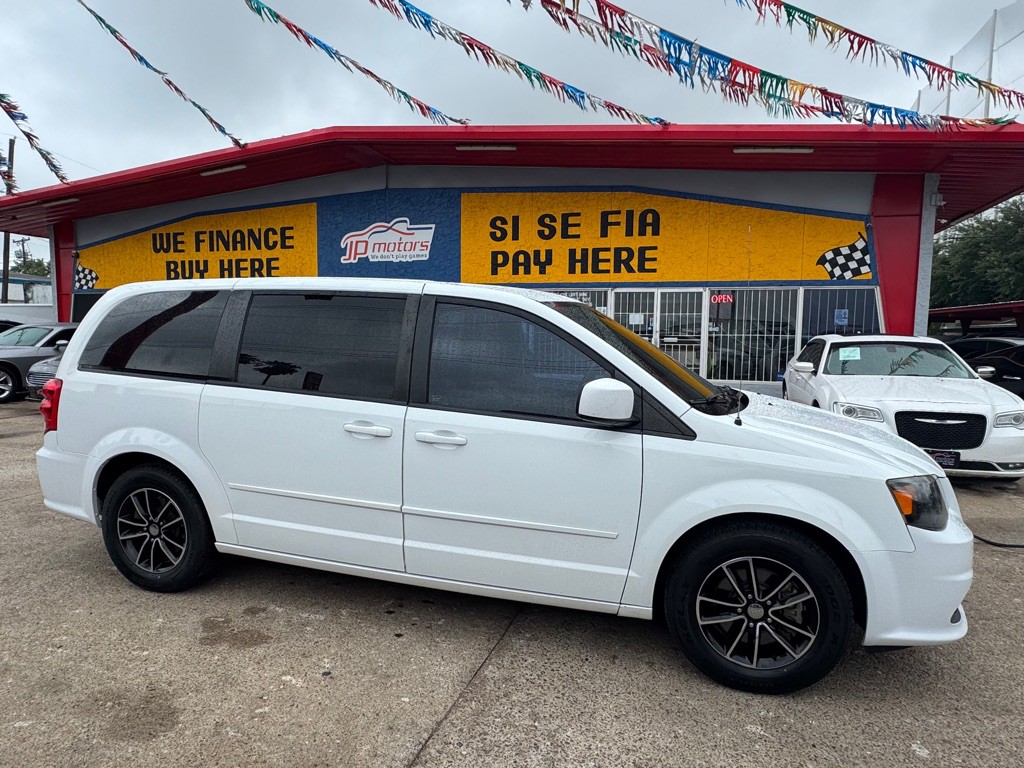2015 Dodge Grand Caravan Image 3
