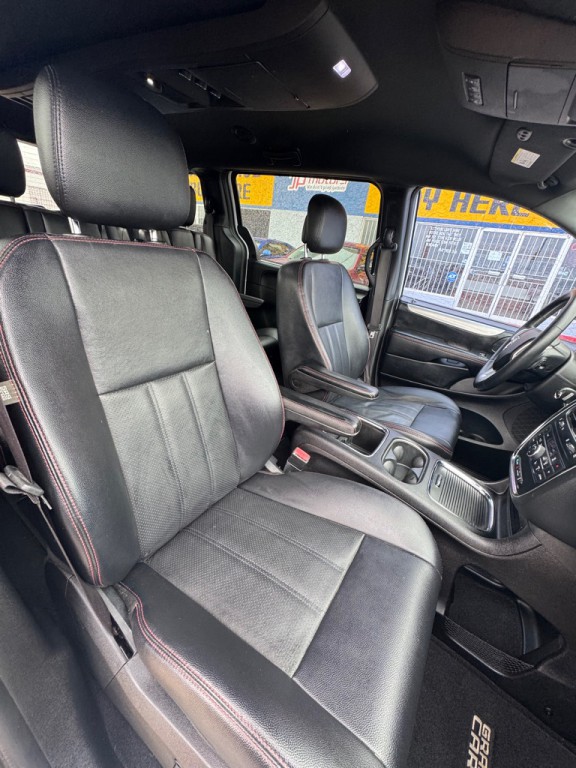 2015 Dodge Grand Caravan Image 9