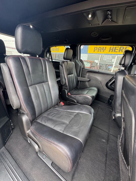 2015 Dodge Grand Caravan Image 10