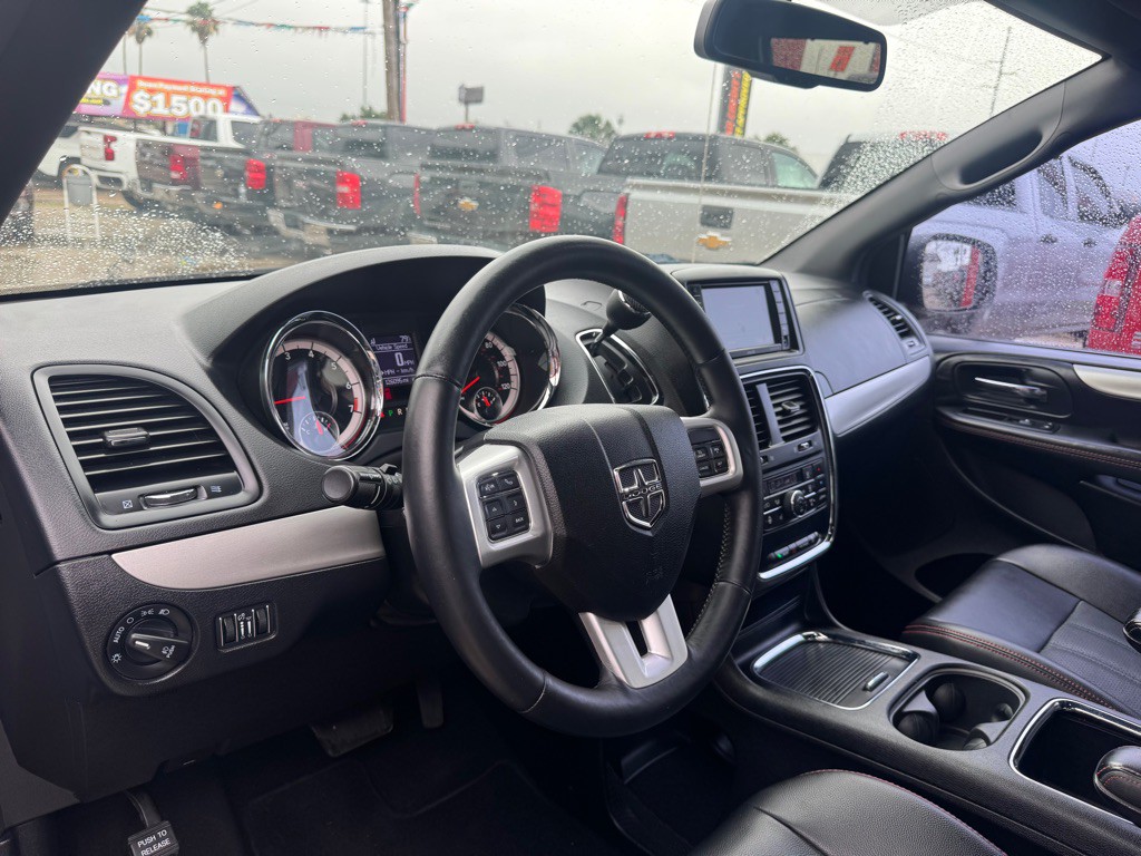 2015 Dodge Grand Caravan Image 12