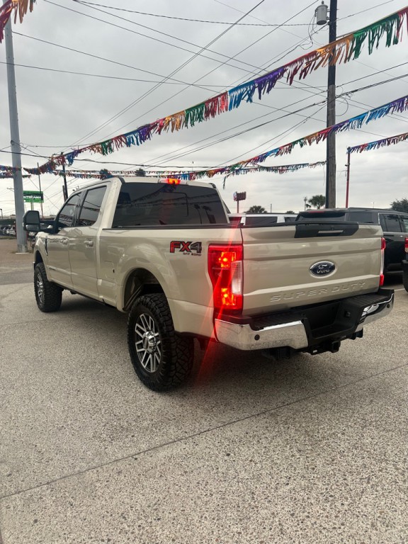 2017 Ford F-250 Image 4