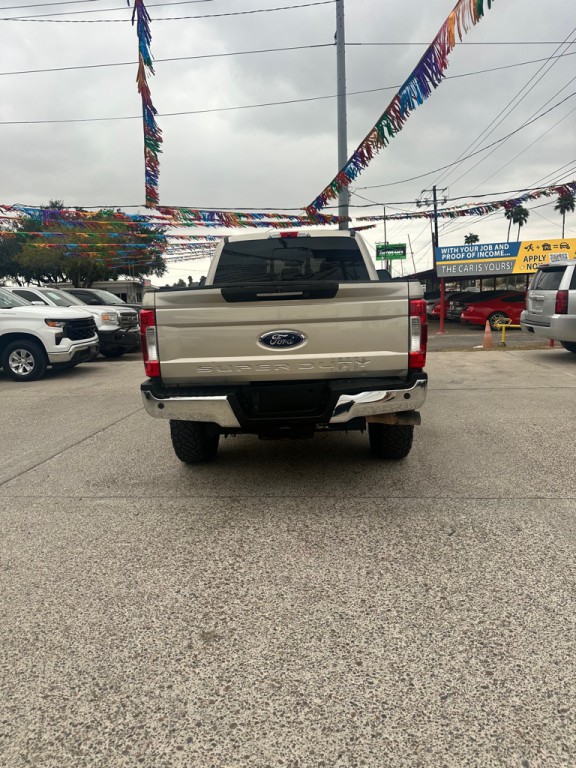 2017 Ford F-250 Image 7
