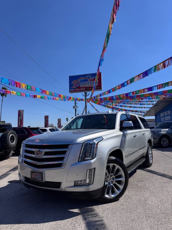 2017 Cadillac Escalade Image 1