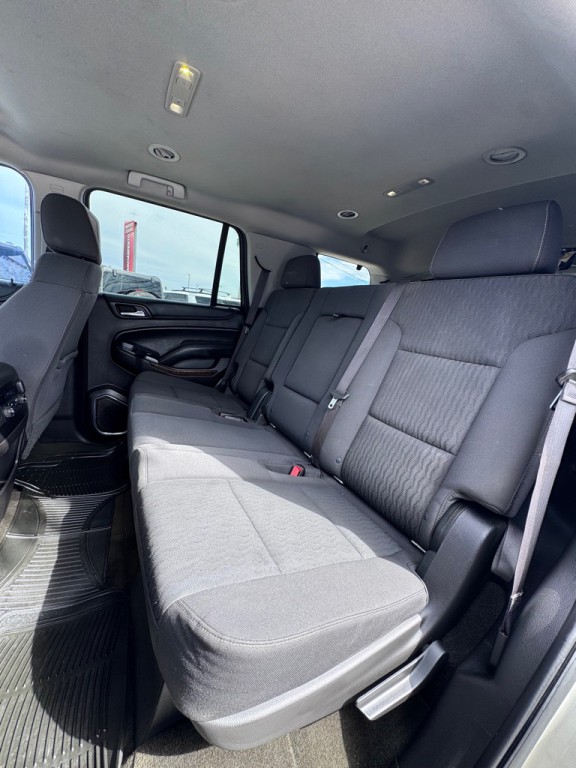 2016 Chevrolet Tahoe Image 11