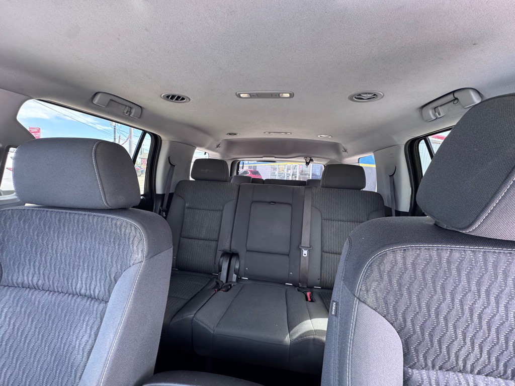 2016 Chevrolet Tahoe Image 12