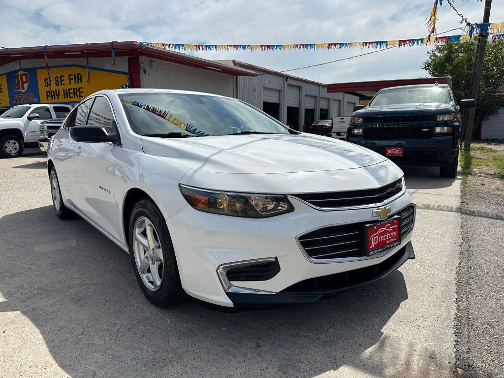 2016 Chevrolet Malibu Image 3