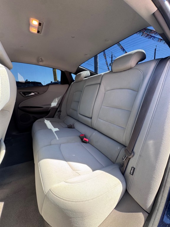 2019 Chevrolet Malibu Image 9