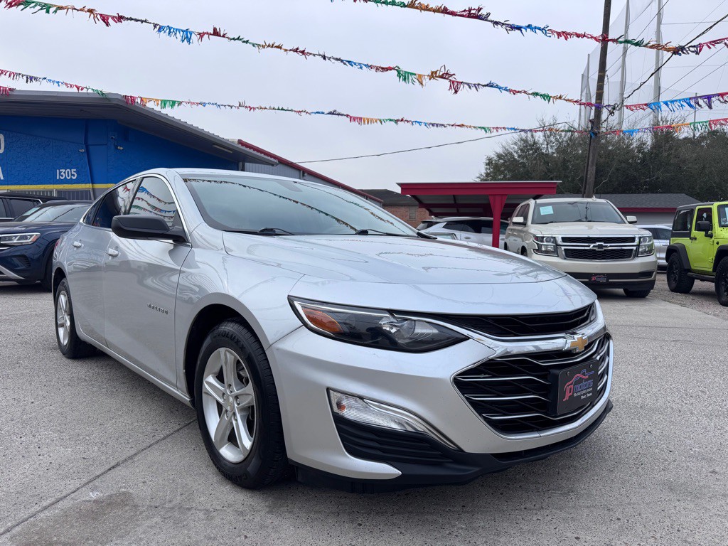 2019 Chevrolet Malibu Image 4