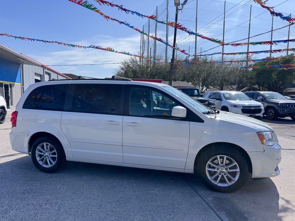 2013 Dodge Grand Caravan Image 3