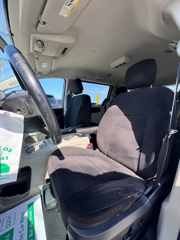 2013 Dodge Grand Caravan Image 9