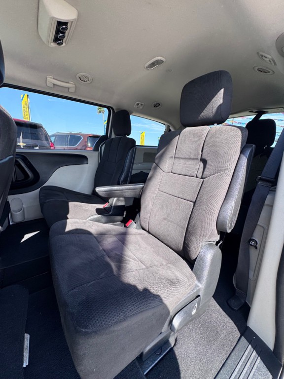2013 Dodge Grand Caravan Image 10