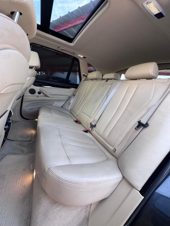 2014 BMW X5 Image 10