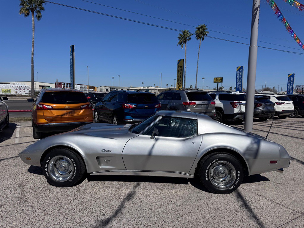 1976 Chevrolet Corvette Image 2