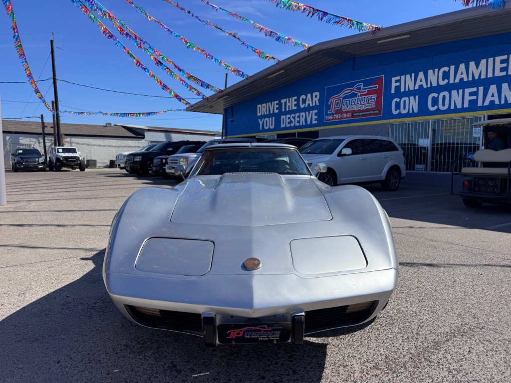 1976 Chevrolet Corvette Image 7