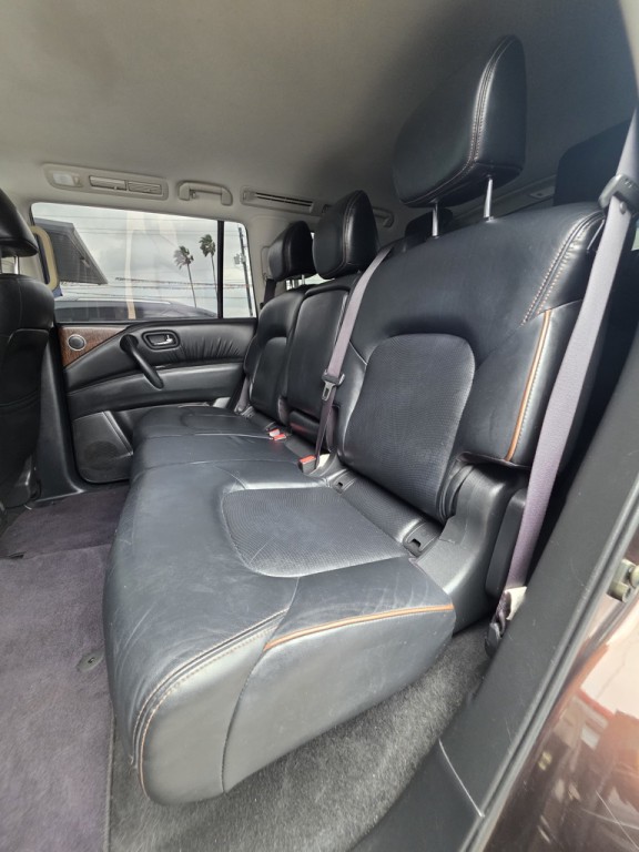 2020 Nissan Armada Image 11
