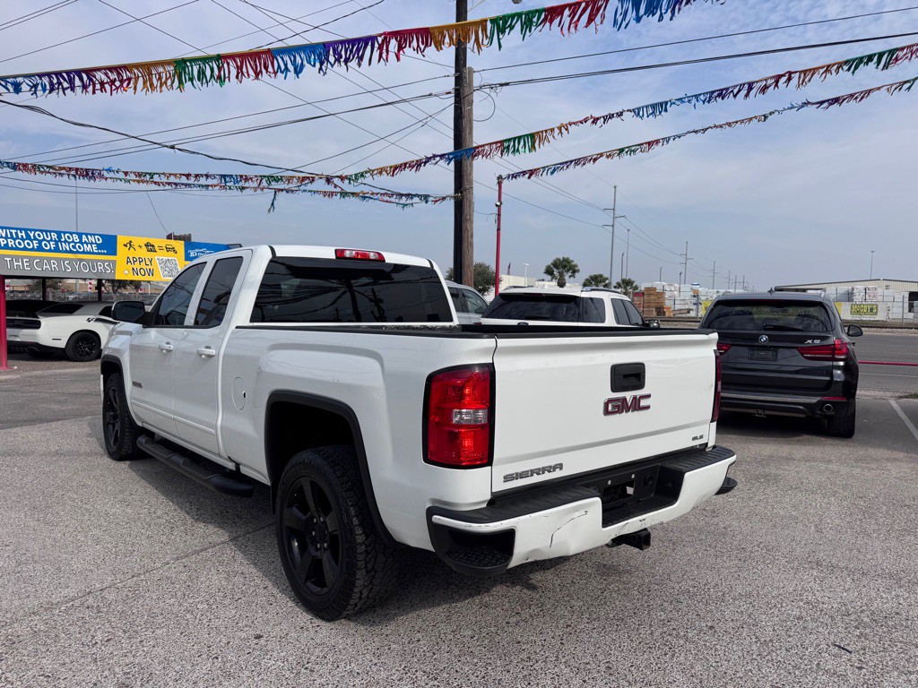 2017 GMC Sierra Image 4